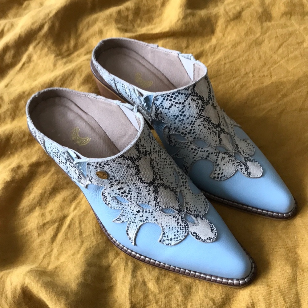 Stivali Fiorella Boots